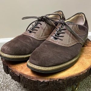Super sleek Oxfords!